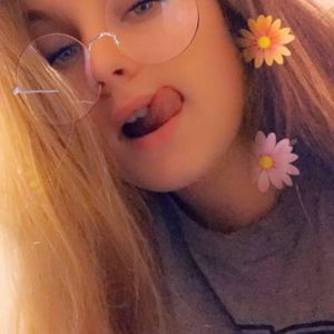 Meet your Posher, Kara